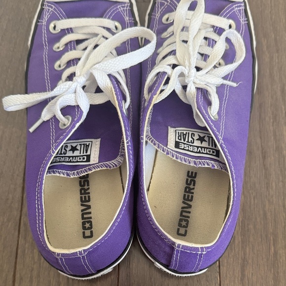 Converse - Picture 5 of 9